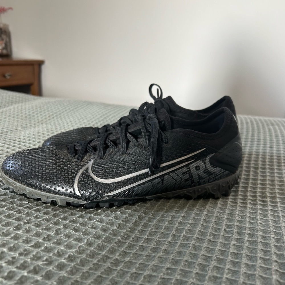 Nike Mercurial Vapor 13 Pro Turf Soccer Cleats